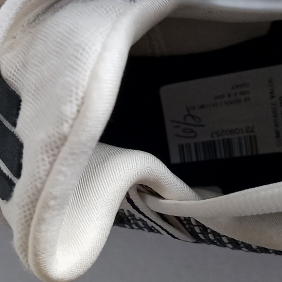 Reebok - Picture 6 of 8